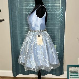 Mac Duggal Powder blue dress (size 4)